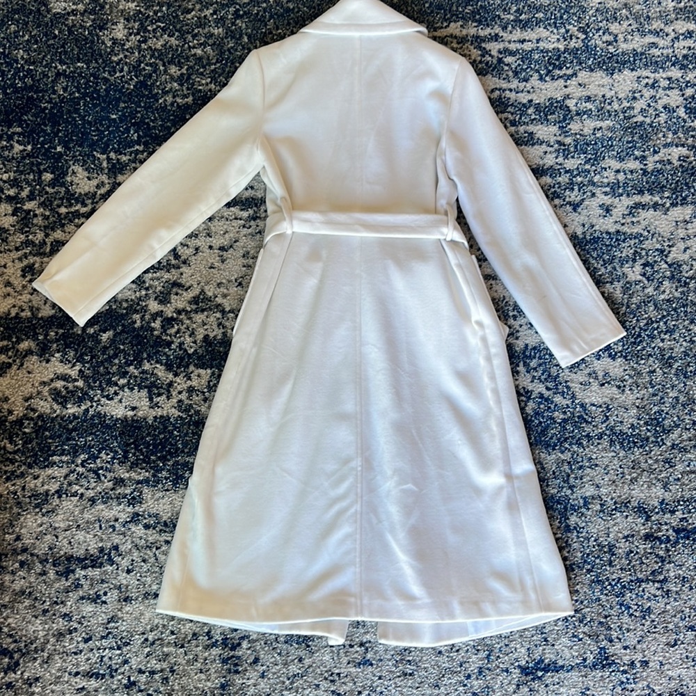 ❌SOLD❌ Alexander McQueen 38 white coat - Picture 8 of 11